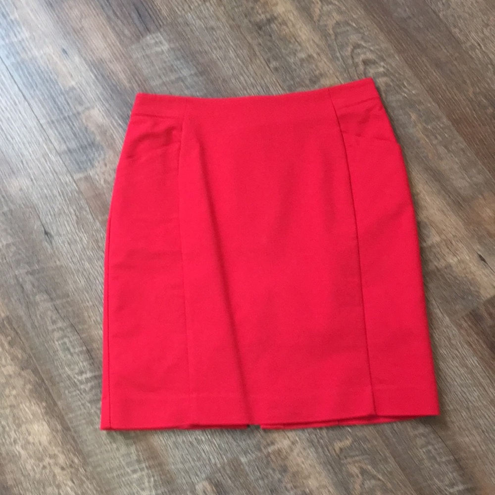 H&M red pencil skirt